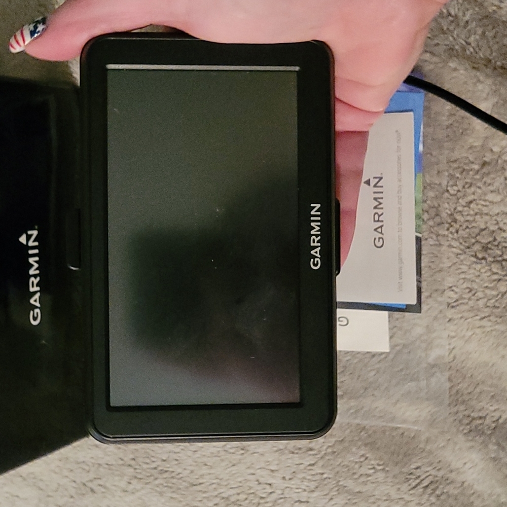 Garmin navigation - Picture 2 of 4
